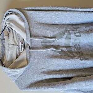 Reebok Large Silver Men's Athletic Pullover Hoodie